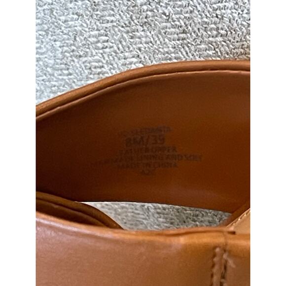 Vince Camuto Women's Seedanta Block Heel Sandal Heeled Size 8 - Picture 9 of 9